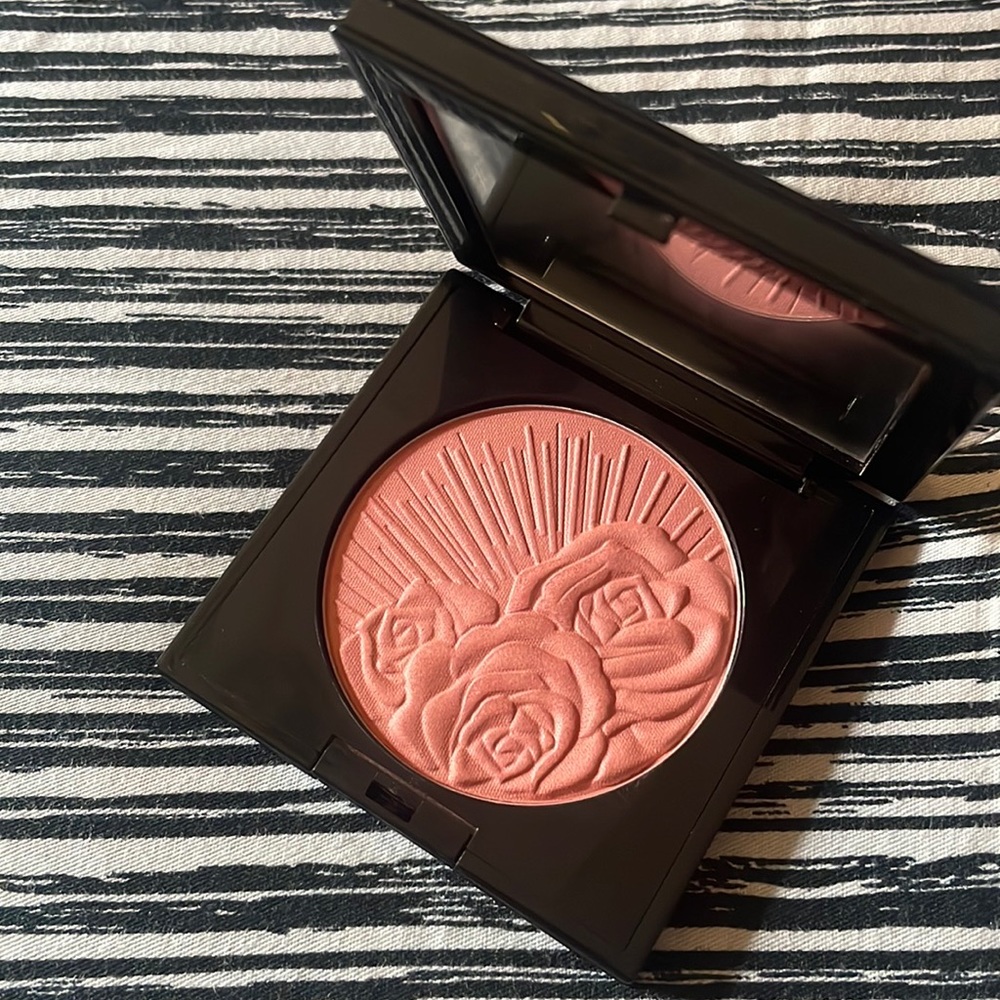 PAT MCGRATH SKIN FETISH: DIVINE BLUSH in Nude Venus